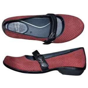 Dansko Orla Snake Mary Jane Comfort Slip On Retro Shoes Size 38 Cranberry